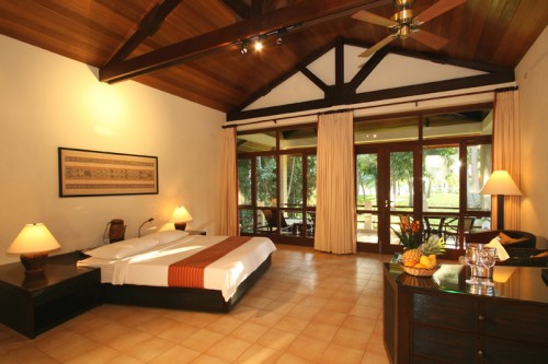 First Class Resorts in Alona Beach First Class Resorts in Alona Beach