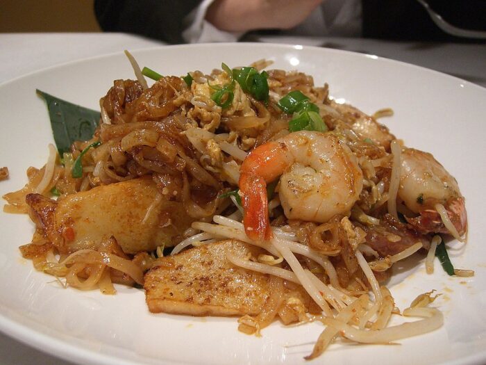 Char Kuay Teow by Alpha via Wikimedia cc