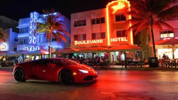 Car rental company in Miami Beach