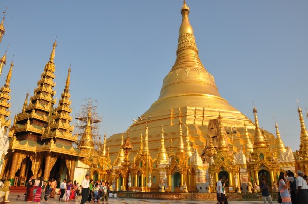 Shwedagon Pagoda in Yangon
