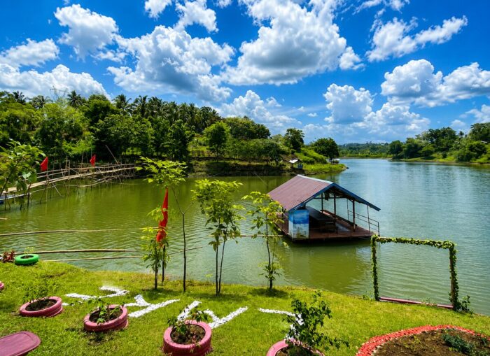 La Libertad Man-Made Lake