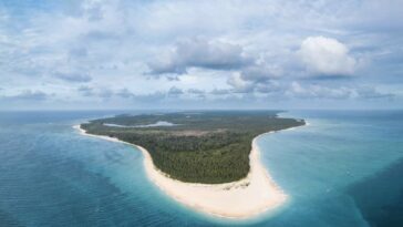 Jomalig Island Aerial Shot by @jolibranda IG account