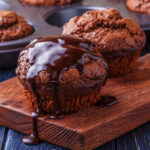 Chocolate muffins with chocolate syrup