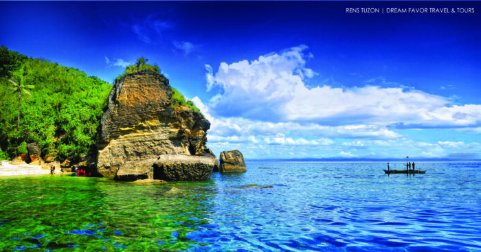 MongPong Island photo by Renz Tuzon and Dream Favor Travel and Tours