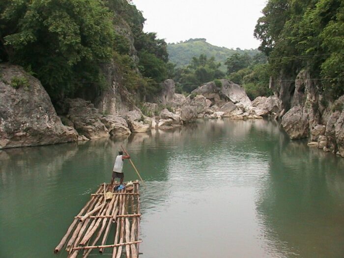 Madlum River By Angeles624 - Own work, CC BY-SA 3.0