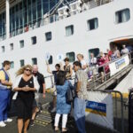 The disembarking passengers