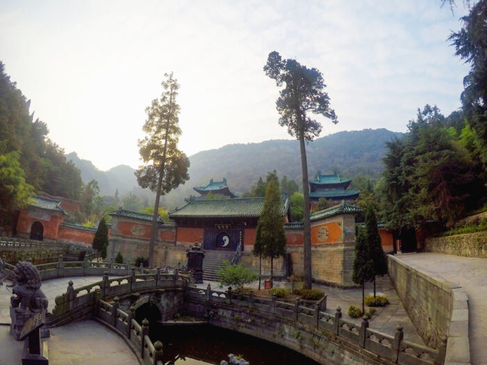 entrance to the Purple Cloud Palace