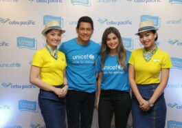 UNICEF Ambassador Gary Valenciano and Celebrity Advocate for Children Anne Curtis with the Cebu Pacific cabin crew
