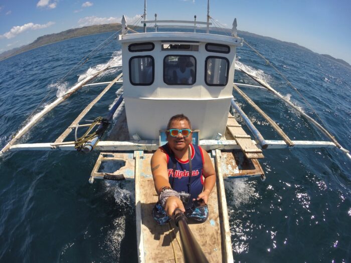Island Hopping in Bulalacao