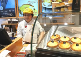 Pablo Cheesecake Staff taking Take-out orders