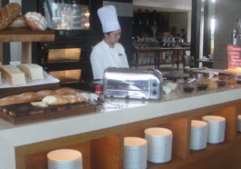 Breads, pancakes and waffles with sweet accompaniments