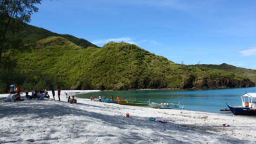 Anawangin Cove