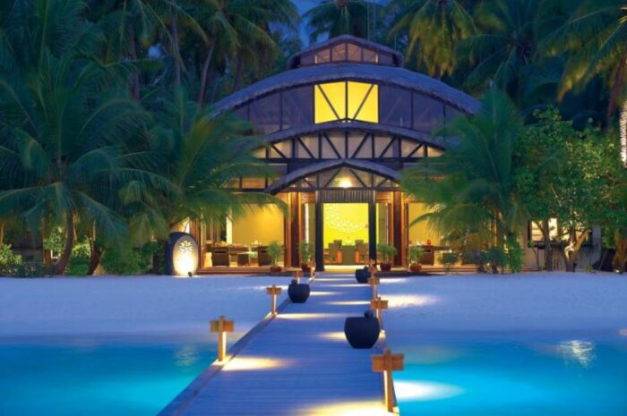 Angsana Velavaru Resort