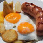 Big Breakfast at Gusto y Gustos Deli and Bakery