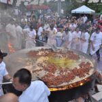 Preparing the giant paella at Paella Gigante which kicked off Flavors of the Philippines. The event was held last March 11 at Greenbelt, Makati.