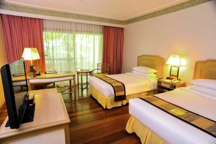 Waterfront Insular Hotel Davao