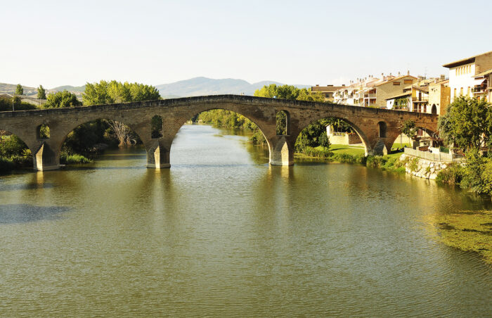 It was so windy that I couldn’t get a nice reflection of this iconic Romanesque bridge on the rippled waters of the Arga River in Puente La Reina.