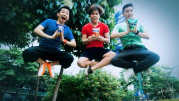 Chippy Kada-Bucket List Challenge first monthly winner “Chippers,” composed of (from L-R) Chris Castillo, Gilbert Viel Esparas and Billy Jao, strike their best “kada-jump” shot pose, and won themselves tickets to Sandbox.
