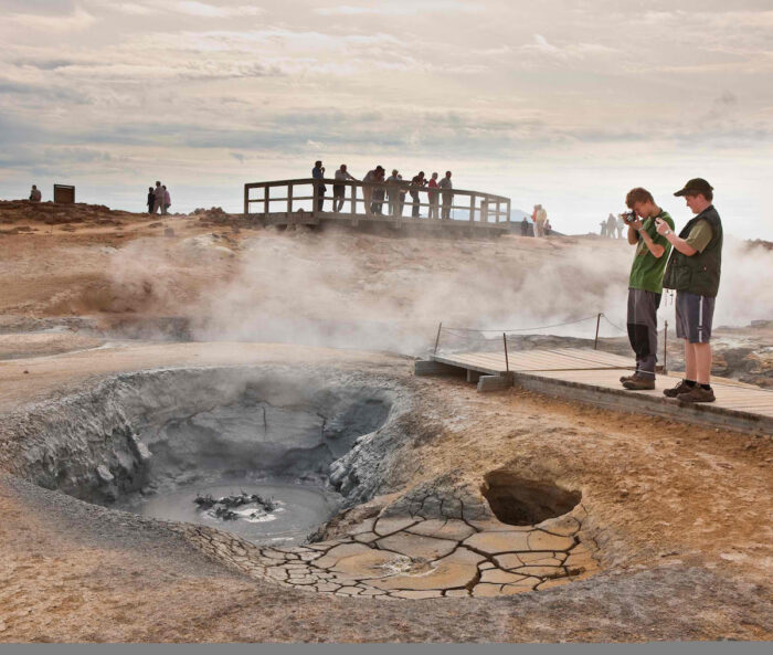 A sulfuric martian landscape in Iceland that looks far better than it smells
