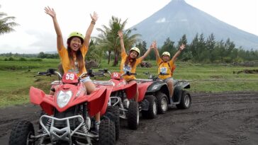 THE WINNING EXPERIENCE. Team Juanton’s (from left) Geia Mendoza, Chyn Crisostomo, and Dominic Ang are Juan for Fun 2017 ultimate backpackers.