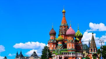 Fly to Moscow