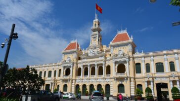 AirAsia Celebrates Its Inaugural Flight from Manila to Ho Chi Minh City