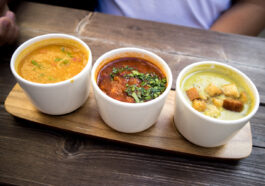 The Suppen-Trio. From left: Erbsen Minz, Chili sin Carne, and Mulligatawny.