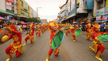 The Sandugo Festival Streetdancing competition. Image via eazytraveler.