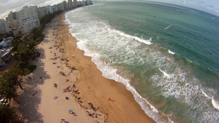 Ocean Park Beach photo by Serge Aucoin via Wikipedia CC