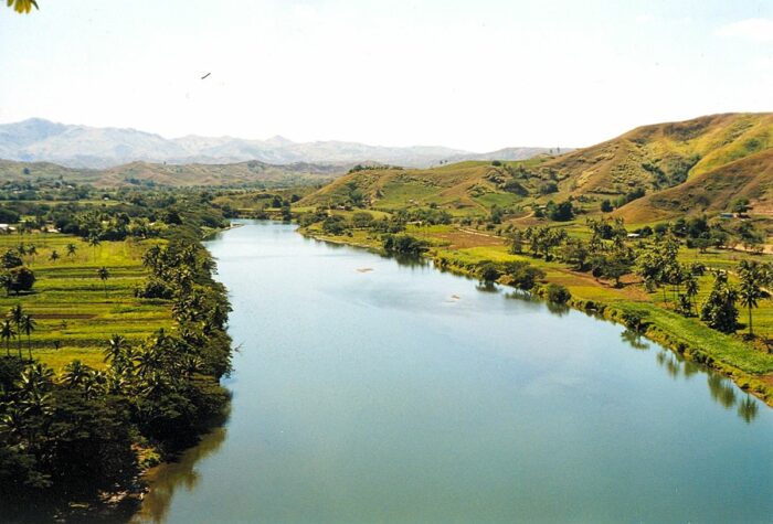 Sigatoka River photo by Doron via Wikipedia CC