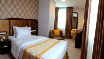 One Central Hotel - Deluxe Double