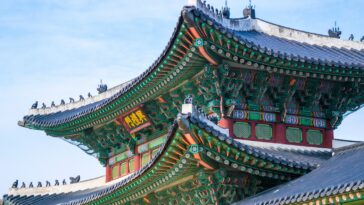 Seoul by Brady Bellini via Unsplash