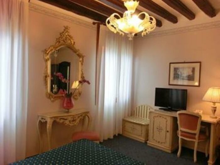 Hotel Diana in Venice