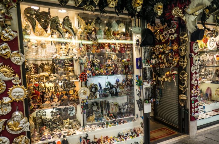 Souvenir Shops in Venice