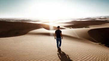 Complete Dubai Holiday photo by Moon via nsplash
