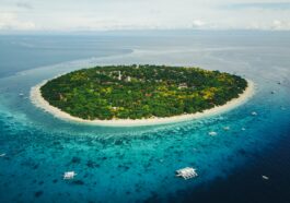 Bohol Island Hopping with KKday photo by James Connolly via Unsplash