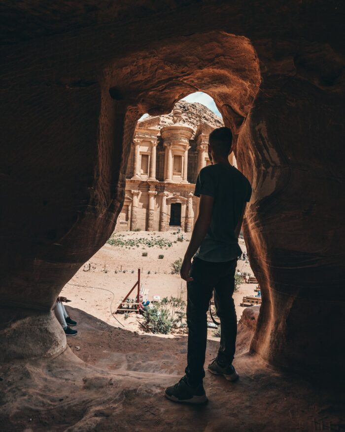 Petra Jordan Travel Guide photo by Spencer Davis via Unsplash