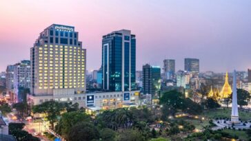 Pullman Yangon Centerpoint Hotel
