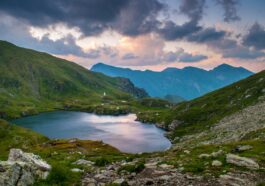 Landscape photography by @davidmarcu via Unsplash