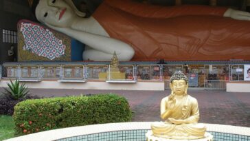 Reclining Buddha in Wat Photivihan Kelantan