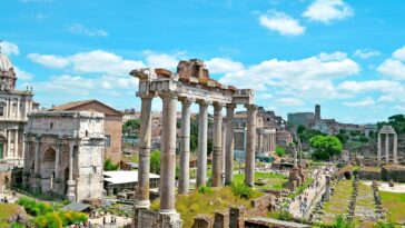 Visiting the Roman Forum