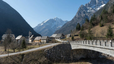 Rombon Mountains by Johann Jaritz via Wikipedia cc