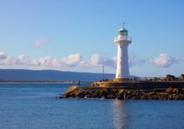 Wollongong Breakwater Lighthouse by Eduardo Filgueras via Unsplash