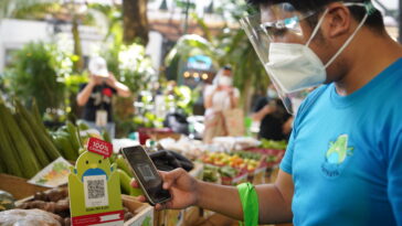 Customers can enjoy a safe and rewarding shopping experience via PayMaya QR at Eastwood City’s Harvest to Goodness weekend market until July 30, 2020.