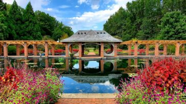 Huntsville Botanical Garden by Kmacgilvray via Wikipedia CC