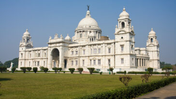 Victoria Memorial - Kolkata ( Calcutta ) via Depositphotos