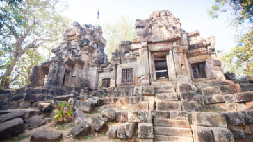 Wat Ek Phnom temple near the Battambang city, Cambodia via Depositphotos