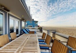 Beachfront Airbnb in Venice Beach California
