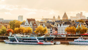 River Cruise in Cologne photo via Depositphotos