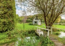 Airbnb like a fairytale in Normandy